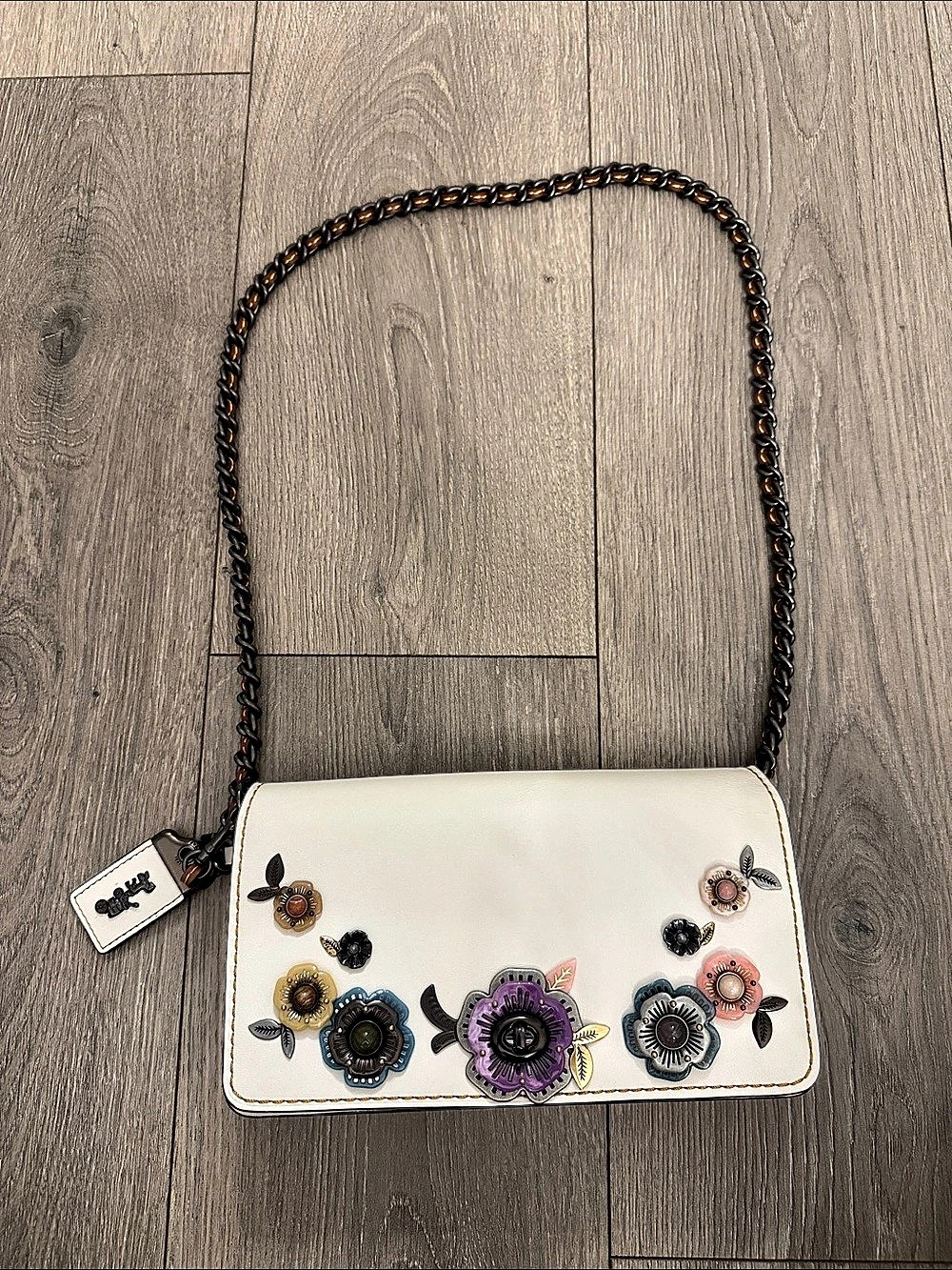 Coach Dinky With Tea Rose Floral Crossbody in White & Black Like New